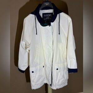 Pacific Trail~Women’s 1X~Jacket/Coat~Off White/Navy/Green~Pre-Owned~Nice~ERC
